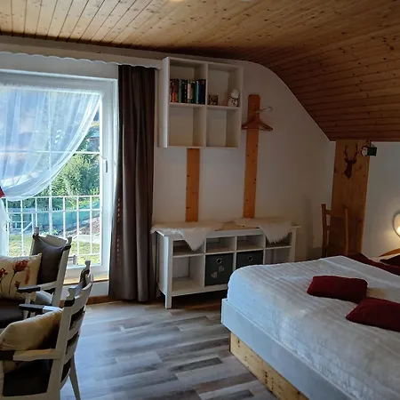 アパート Holunder